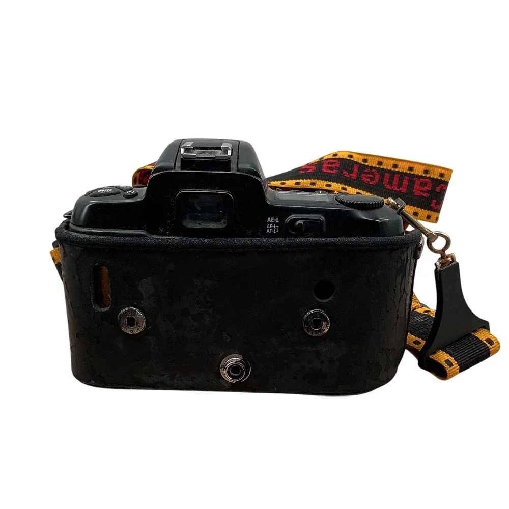 Nikon N6006 AF 35mm SLR Film Camera Quantaray 90mm f2.8 Macro Lens Kodak Strap